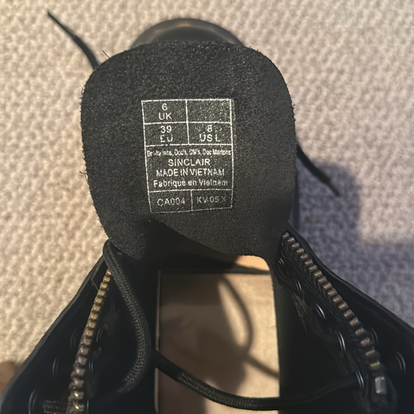 Brand NEW! - Picture 4 of 4